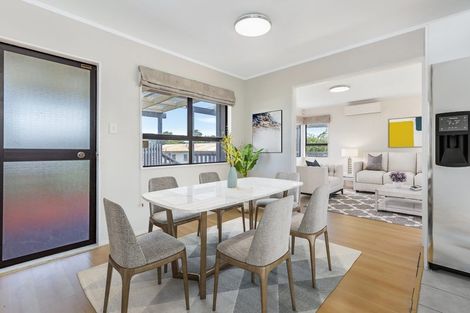 Photo of property in 54 Hinerau Street, Henderson, Auckland, 0612