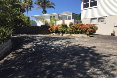 Photo of property in 1/77 Ennis Avenue, Pakuranga Heights, Auckland, 2010