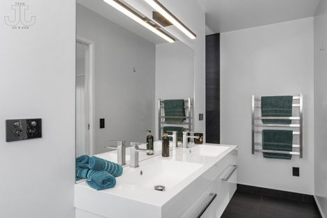 Photo of property in 133 Lakes Boulevard, Pyes Pa, Tauranga, 3112