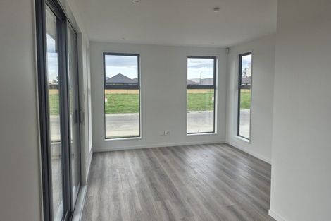 Photo of property in 38 Derbridge Street, Woodend, 7610