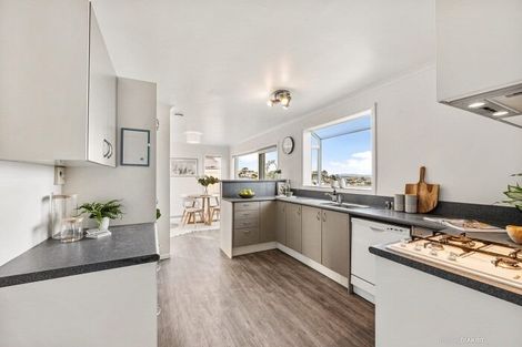 Photo of property in 21 Rossport Street, Johnsonville, Wellington, 6037