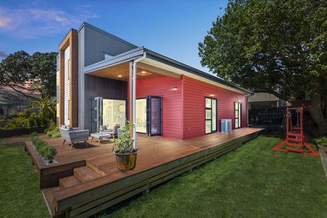 Photo of property in 59b Mcintyre Road, Mangere Bridge, Auckland, 2022