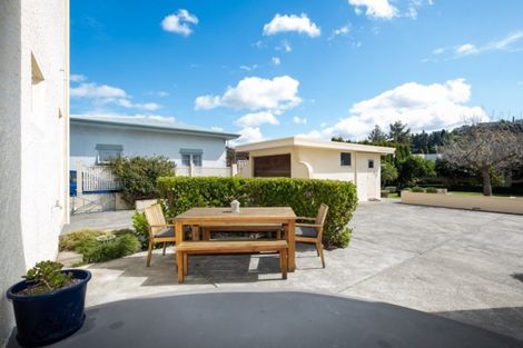 Photo of property in 15 Logan Avenue, Marewa, Napier, 4110