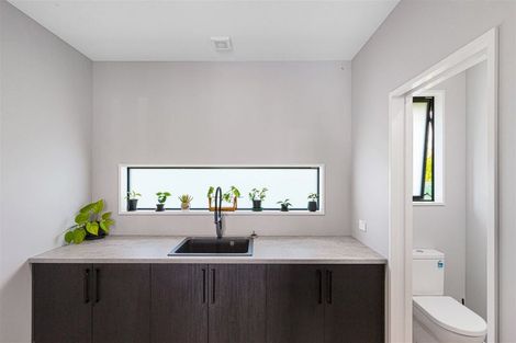 Photo of property in 8 Crawford Close, Amberley, 7410