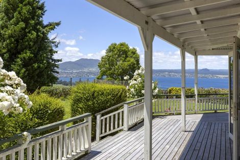 Photo of property in 65 Te Moenga Park, Acacia Bay, Taupo, 3330