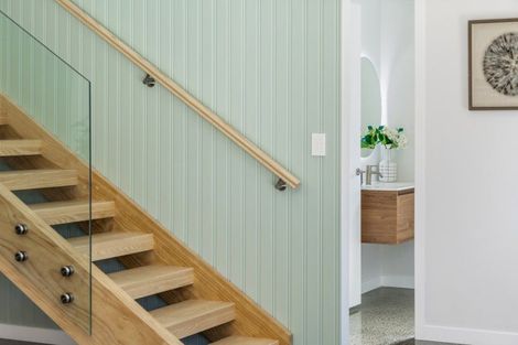 Photo of property in 15 Schnapper Rock Road, Greenhithe, Auckland, 0632