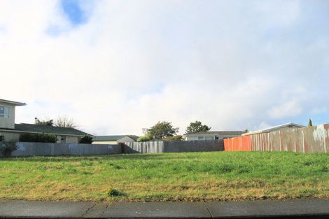 Photo of property in 16 Liverpool Crescent, Flaxmere, Hastings, 4120