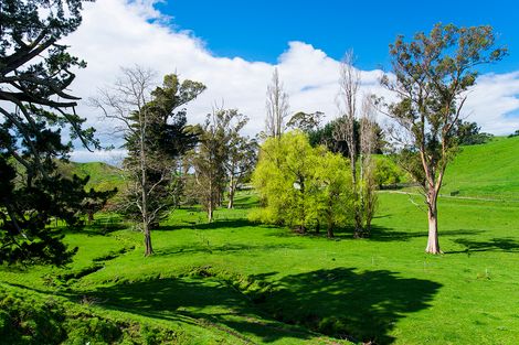 Photo of property in 1909 Tiniroto Road, Waerengaokuri, Manutuke, 4072