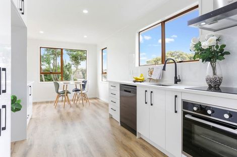 Photo of property in 29 Catkin Crescent, Papatoetoe, Auckland, 2025