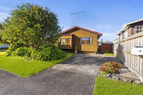 Photo of property in 10 Eastern Beach Road, Eastern Beach, Auckland, 2012