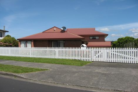 Photo of property in 7 Merlot Heights, Huapai, Kumeu, 0810
