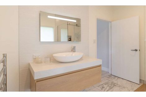 Photo of property in 37 Riverview Road, Kerikeri, 0230