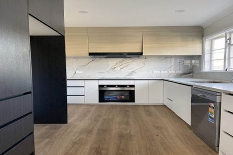 Photo of property in 19 Beauchamp Street, Tawa, Wellington, 5028