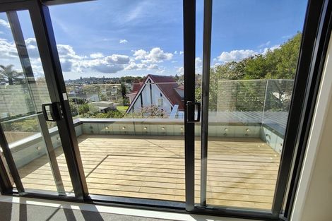 Photo of property in 46a Oakdale Road, Mount Roskill, Auckland, 1041