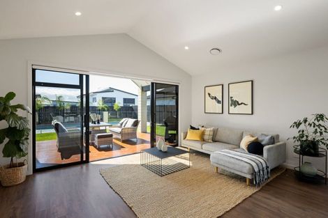 Photo of property in 6 Riverpoint Glade, Flagstaff, Hamilton, 3210