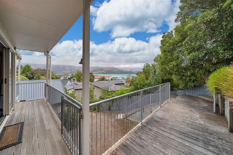 Photo of property in 19 Walnut Place, Akaroa, 7520