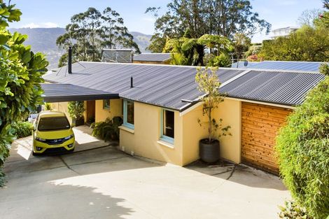 Photo of property in 52 Irvine Road, The Cove, Dunedin, 9077