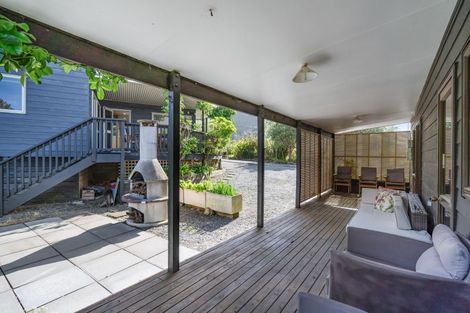 Photo of property in 35 Bay View Road, Whangarei Heads, Whangarei, 0174