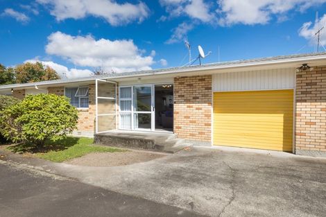 Photo of property in 2/528 Ferguson Street, Palmerston North, 4410