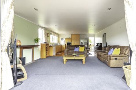 Photo of property in 1 Long Beach Road, Russell, 0202