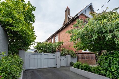 Photo of property in 355 Highgate, Roslyn, Dunedin, 9010