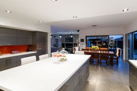 Photo of property in 18 Grand Oaks Drive, Awapuni, Palmerston North, 4412