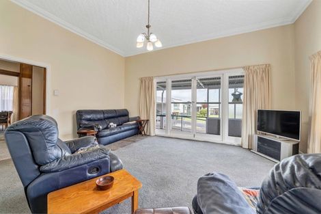 Photo of property in 10 Norman Street, Lower Vogeltown, New Plymouth, 4310