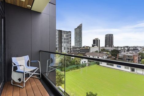 Photo of property in Frank Sargeson Apts, 306/74 Anzac Street, Takapuna, Auckland, 0622