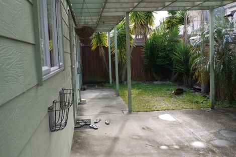 Photo of property in 5a Everingham Place, Sunnyhills, Auckland, 2010