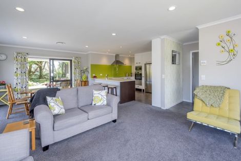 Photo of property in 40 Sue Avenue, Otaki, 5512