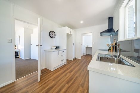 Photo of property in 1/14 Holdsworth Avenue, Trentham, Upper Hutt, 5018