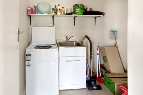 Photo of property in 7 Freyberg Street, Roslyn, Palmerston North, 4414