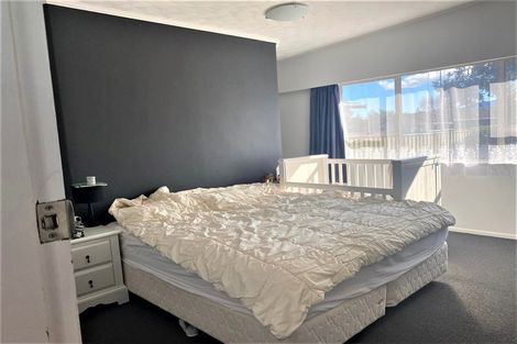 Photo of property in 50 Walton Road, Paraparaumu Beach, Paraparaumu, 5032