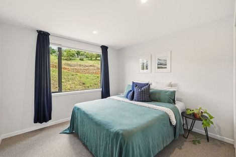 Photo of property in 42 Te Auhi Way, Welcome Bay, Tauranga, 3112