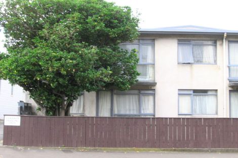 Photo of property in Milford Court Flats, 14/515 Adelaide Road, Berhampore, Wellington, 6023