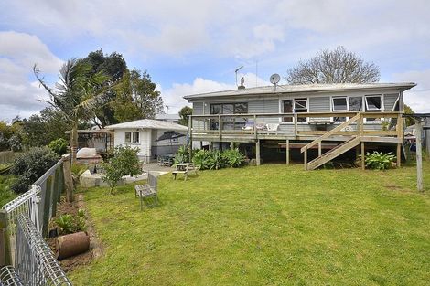 Photo of property in 15 Olive Crescent, Papatoetoe, Auckland, 2025