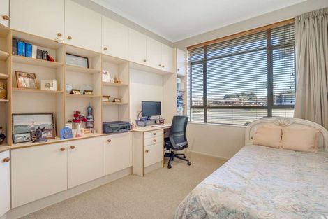 Photo of property in 1 Suffolk Drive, Otamatea, Whanganui, 4500