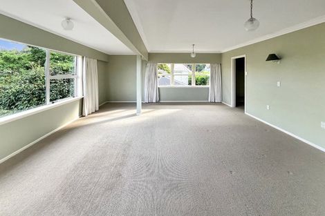 Photo of property in 64 Chesham Avenue, Waipahihi, Taupo, 3330