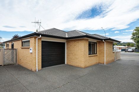 Photo of property in 142a Gloucester Street, Taradale, Napier, 4112