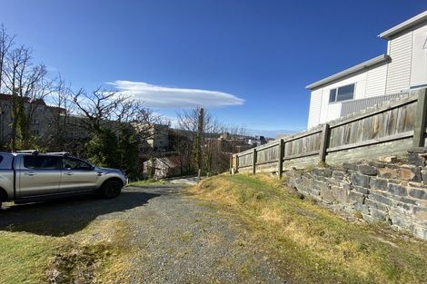 Photo of property in 4 Bishops Place, Dunedin Central, Dunedin, 9016