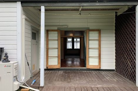 Photo of property in 167 Carlyle Street, Napier South, Napier, 4110