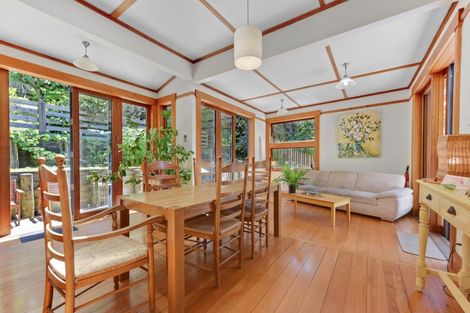 Photo of property in 60 Renwick Place, Nelson South, Nelson, 7010