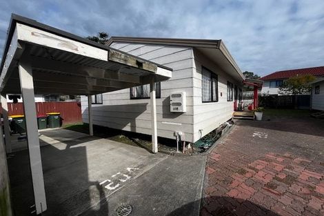 Photo of property in 2/20 Ocean View Road, Northcote, Auckland, 0627