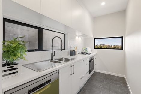 Photo of property in 17d Hedley Road, Wesley, Auckland, 1041