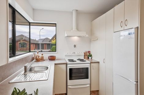 Photo of property in 17n Matawai Close, Rangiora, 7400