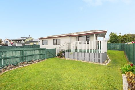 Photo of property in 60 Atuaroa Avenue, Te Puke, 3119