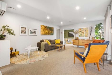 Photo of property in 42 Hiria Crescent, Papamoa Beach, Papamoa, 3118