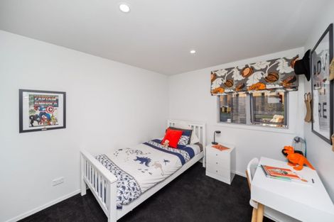 Photo of property in 19b Kenmore Street, Westown, New Plymouth, 4310