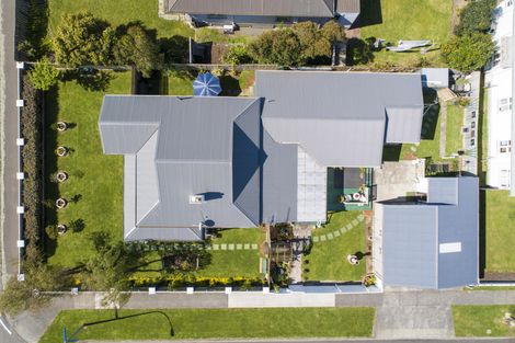 Photo of property in 1 Bryant Street, Takaro, Palmerston North, 4412