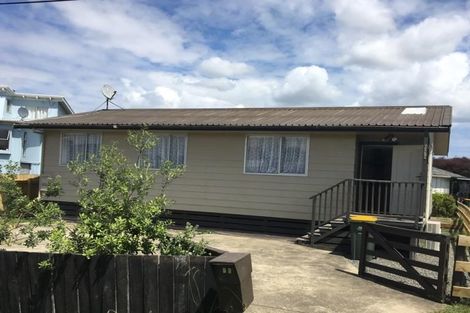 Photo of property in 26 Te Moau Avenue, Parakai, 0830